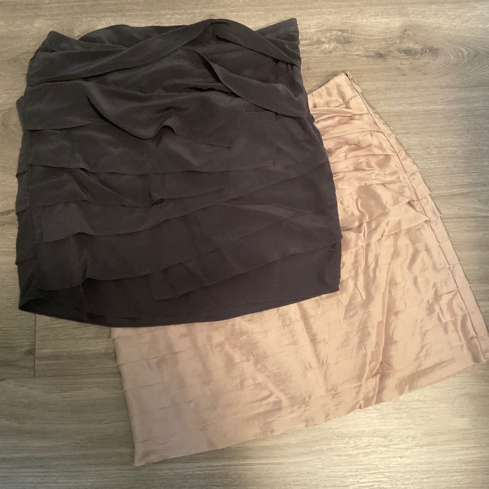 Pair of Silk Mini Skirts in Charcoal and Ecru Ruffled